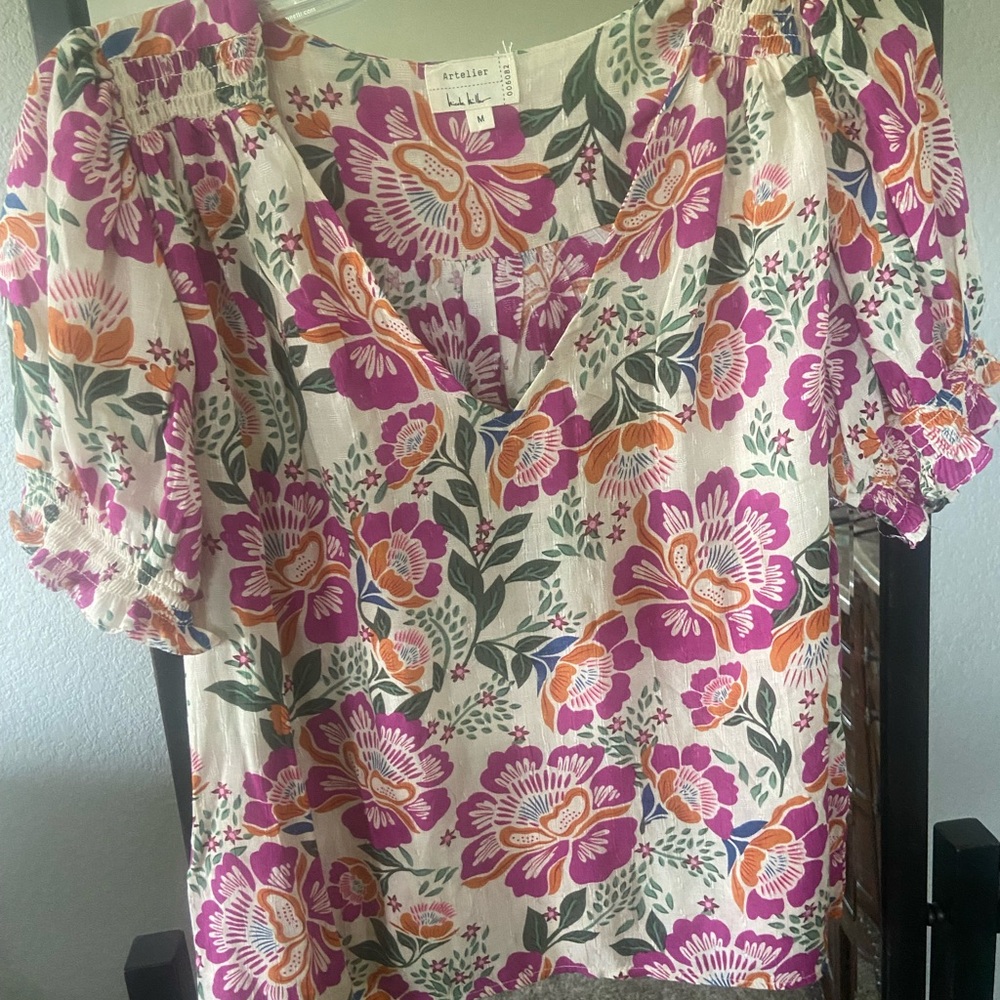 Nicole Miller Cream Floral Puff-Sleeve Blouse with Pink & Orange Flowers